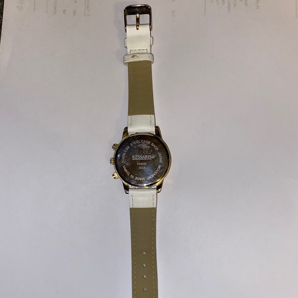 Gold and white watch - Picture 3 of 6